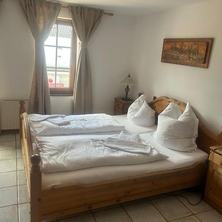Gasthof Zur Post Siegen Esterno foto