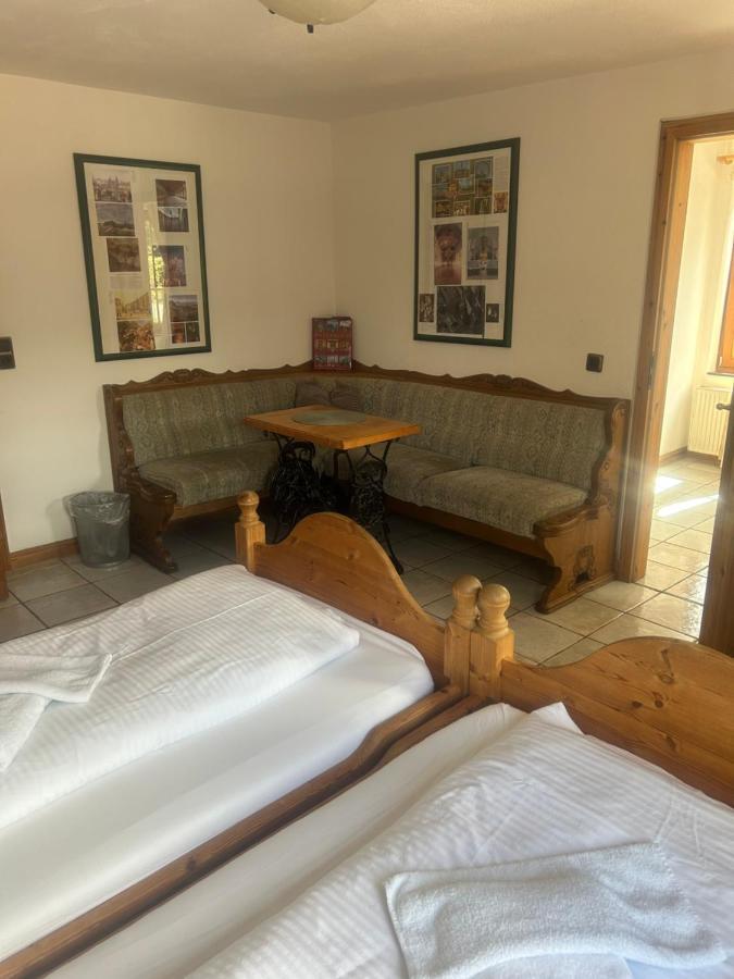 Gasthof Zur Post Siegen Esterno foto