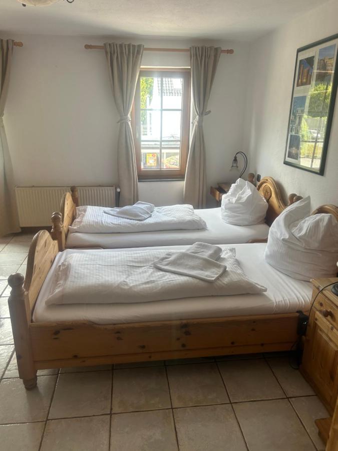 Gasthof Zur Post Siegen Esterno foto